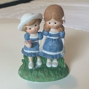 Enesco Country Cousins Vintage Ceramic Figurine 1983